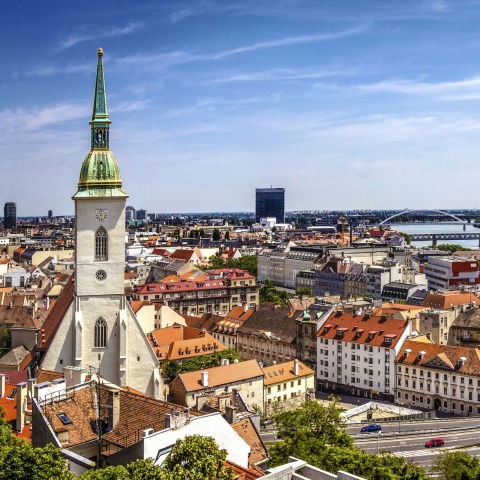 BRATISLAVA I NJEZINI DVORCI 2 DANA KLASIK 