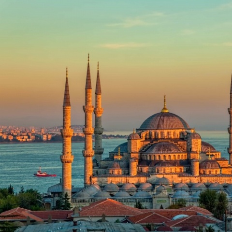 Istanbul 4 dana zrakoplovom